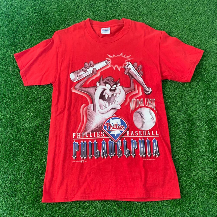 Vintage 90s Looney Tunes Philadelphia Phillies Taz Tshirt