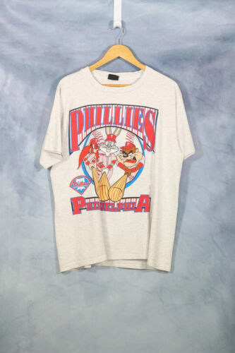 Vintage 1993 Philadelphia Phillies Looney Tunes Shirt World Series