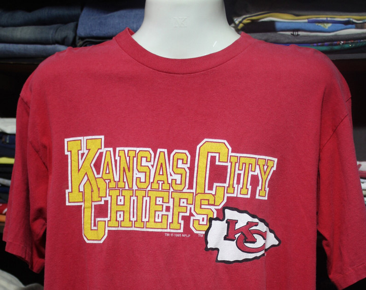 Vintage Clothing 90s Rare Starter T Shirt Kansas City Chiefs American Football L