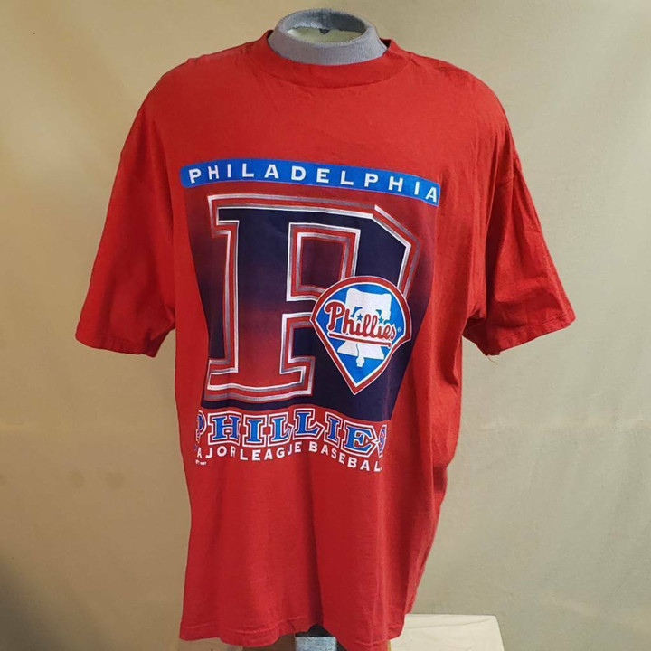 Philadelphia Phillies 1997 Baseball Logo 7 S T shirt Red Vintage X