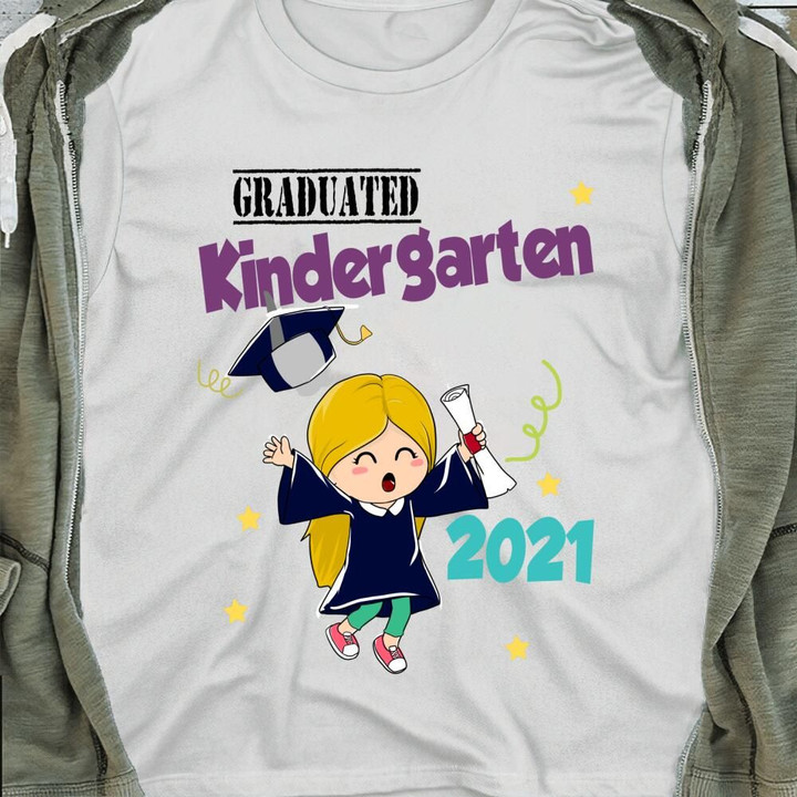Graduate 2021 - Girl Kindergarten