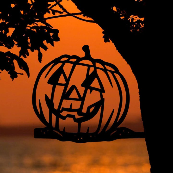 Jack-O-Lantern Spooky Season Metal Art, Garden Signs