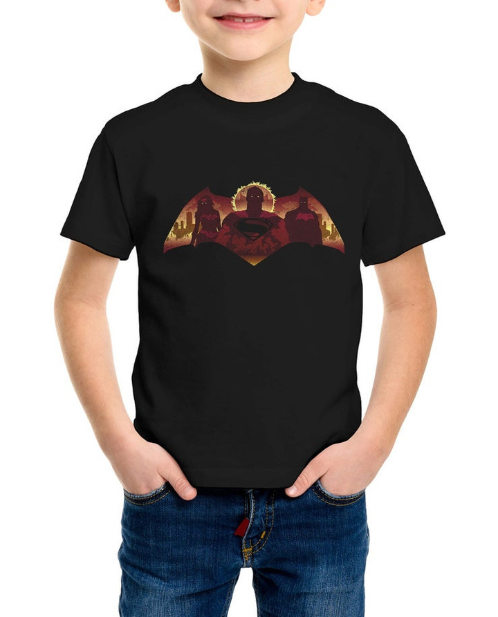 Batman VS Superman City Flames Childrens Unisex T Shirt