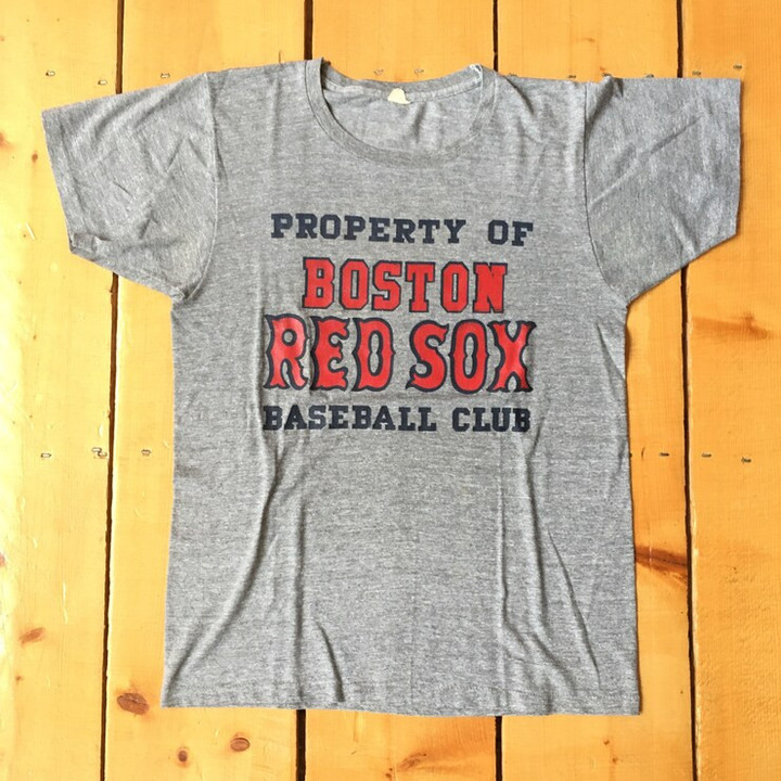 Vintage 1970s Property of Boston Red Sox Baseball Club MLB Spellout Tee T Shirt   Medium Fit