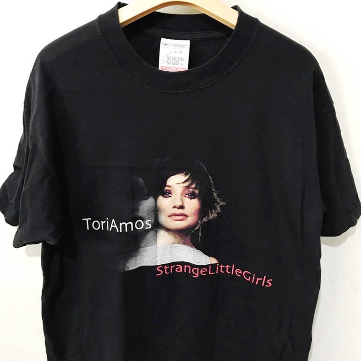 Vintage 2001 Tori Amos Strange Little Tour Shirt Size M