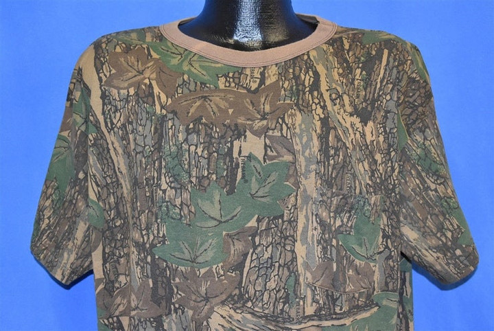 80s Camouflage Trebark Pocket t shirt 2XL