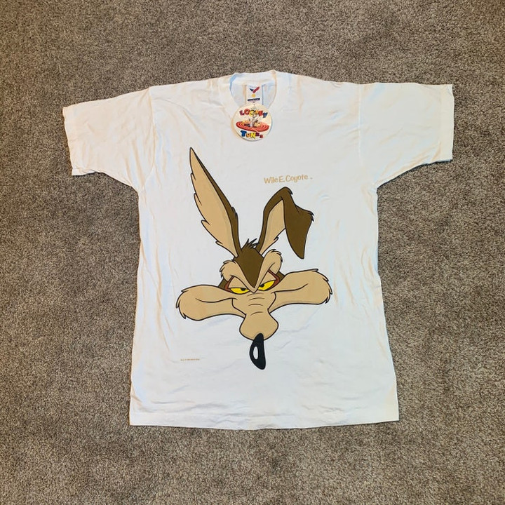 Vintage 90s Wile E Coyote Deadstock T shirt size XL Extra Large Vtg 1990s Looney Tunes Toons Tee Shirt Dead Stock Cartoon