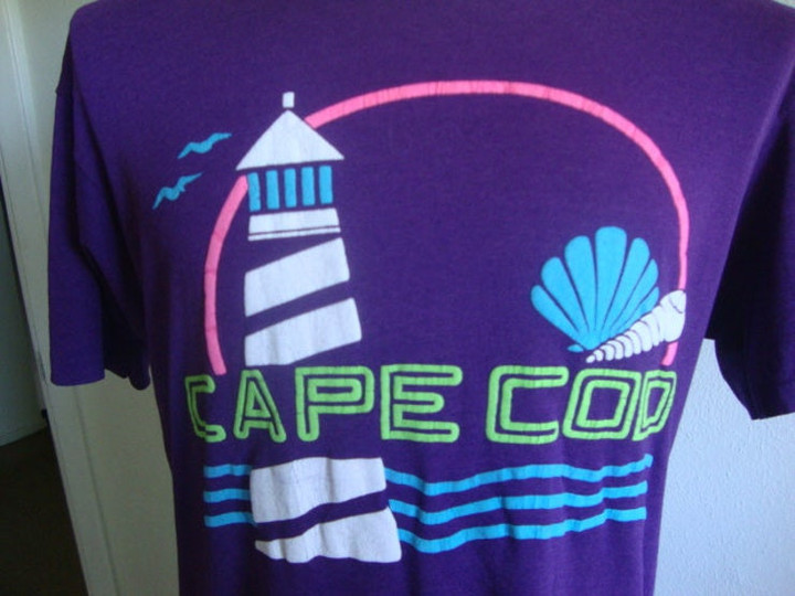 Vintage 80s Cape Cod Massachusetts Tourist Souvenir Purple T Shirt Size L