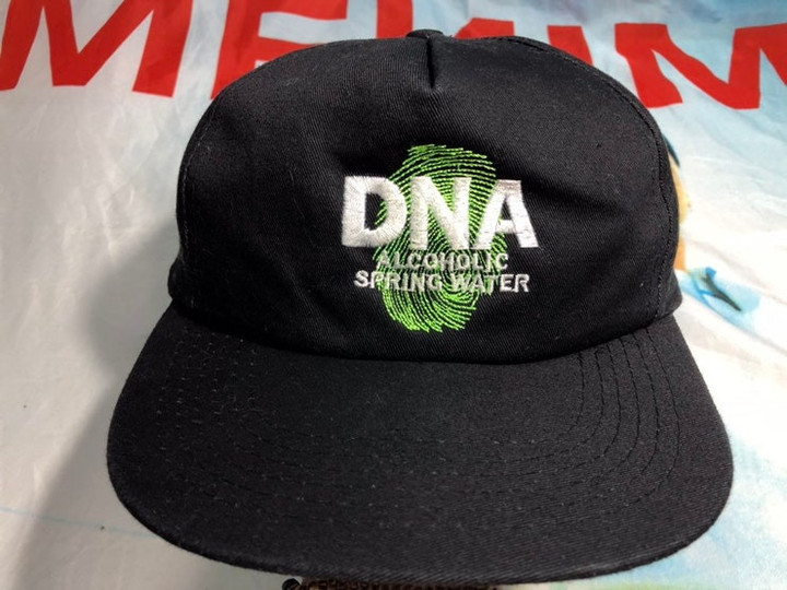 Vintage 90s DNA Hat size ADJ