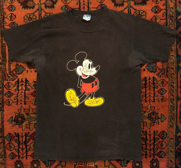 Vintage 1980s Walt Disney Mickey Mouse All Cotton Graphic T Shirt