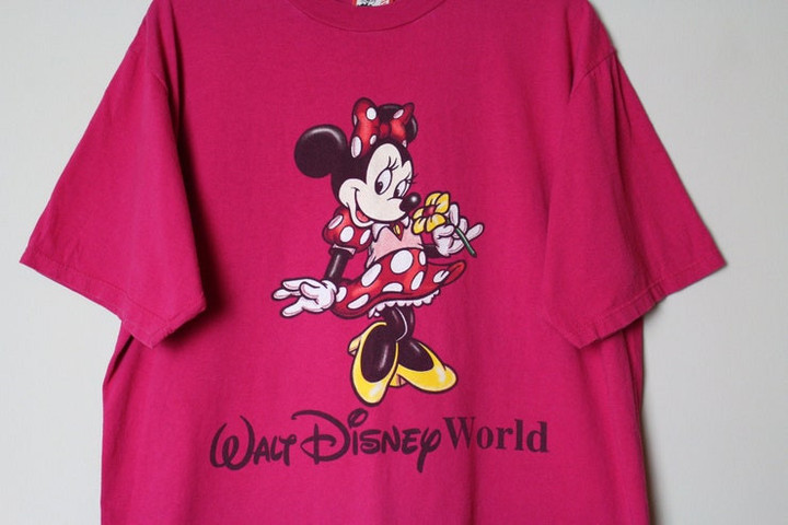 Vintage Walt Disney World Minnie Mouse Graphic T Shirt by Disney Designs