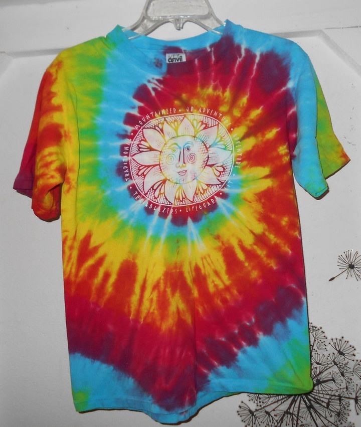 Vintage Camp T Shirt SZ small 1990s tie dye Trail Blazer Lifeguard Cotton pre shrunk tribal Sun