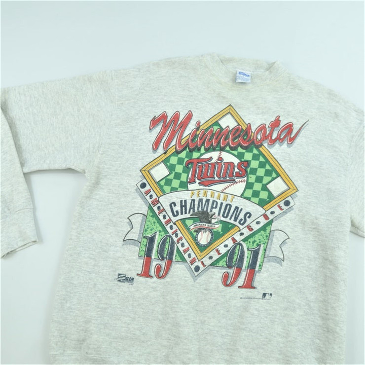 Vintage Minnesota Twins MLB 1991 World Series Champion Graphic Sweat Shirt Size Large