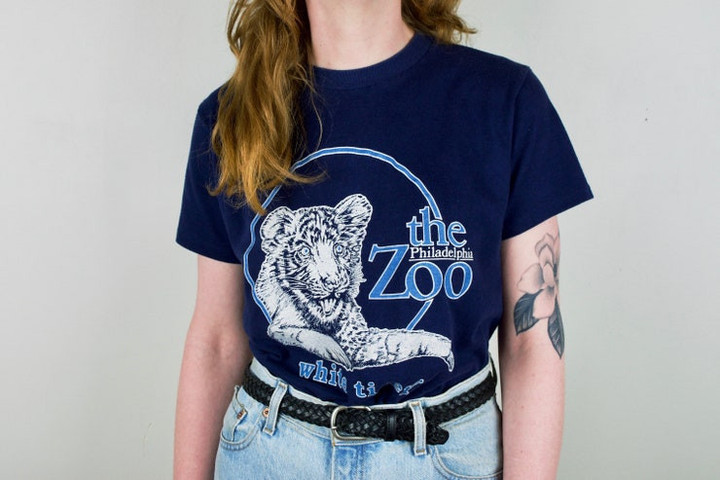 Vintage 80s Philadelphia Zoo T Shirt  White Tiger Animal Wildlife Blue  Tee  90s Lion King Safari Exotic Cub Cute Womens Shirt