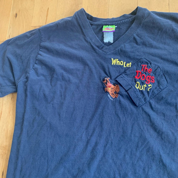 Early 2000s Scooby Doo Who Let The Dogs Out T shirt Vintage Embroidered Cartoon Network Promo Pocket Tee Scooby Doo Where Are You