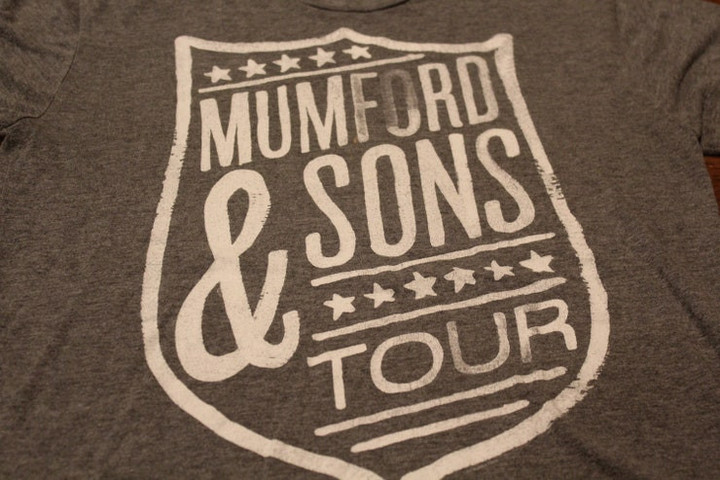 Mumford and Sons tour t shirt   Gray   Small