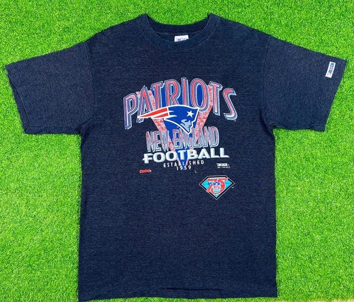 Vintage New England Patriots PinStriped Trench Ultra Xtra Large 1994 90s T shirt NFL Boston MA Tee XL Classic Single Stitch Tom Brady