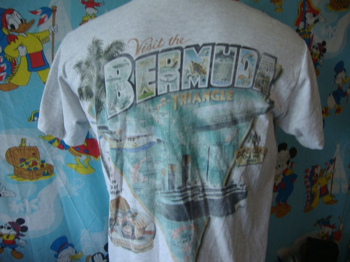 Vintage 90s Caribbean Soul Bermuda Triangle Tourt T Shirt Size L Large