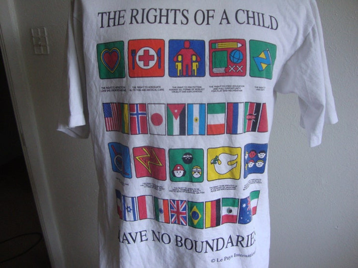 Vintage 90s The Rights Of A Child Have No Boundaries T Shirt Size L