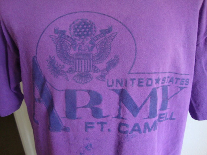 Vintage 90s United States Army Ft Campbell Military Purple T Shirt Size L