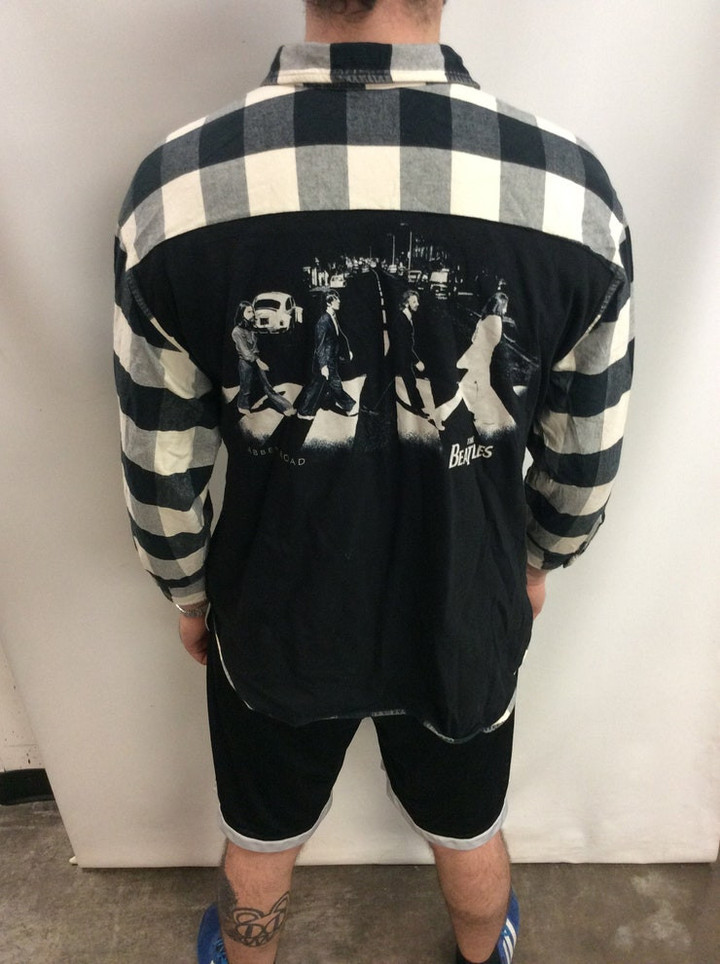 Vintage 90s The Beatles Abbey Road Band Concert Tour T shirt Black  White Checkered Flannel Shirt Size L