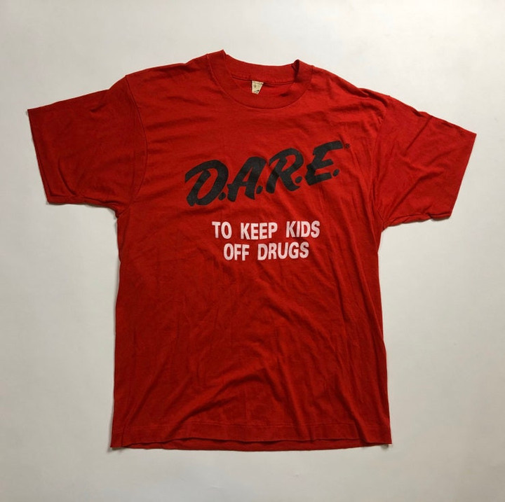 1980s Vintage Dare Tee 80s 90s Dare To Keep Kids Off Drugs T shirt Retro Dare Tee