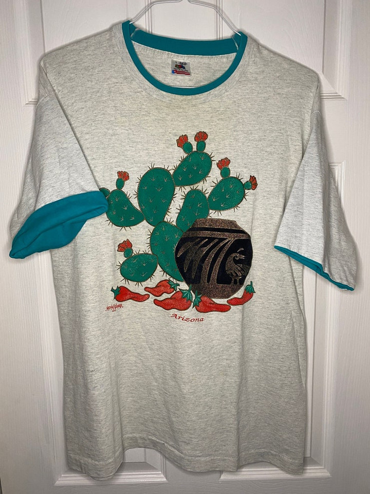 Vintage 90s two tone Arizona cactus Nathan Richards collection t shirt