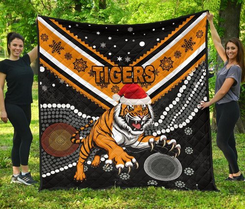Rugby Life Quilt - Wests Christmas Premium Quilt Tigers Indigenous K8