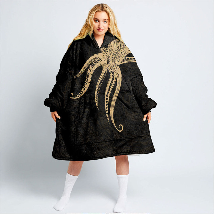 RugbyLife Clothing - Polynesian Tattoo Style Octopus Tattoo - Gold Version Snug Hoodie A7 | RugbyLife
