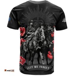 Amazing Aussie Australia T-Shirt - Anzac Day Lest We Forget The Light Horse
