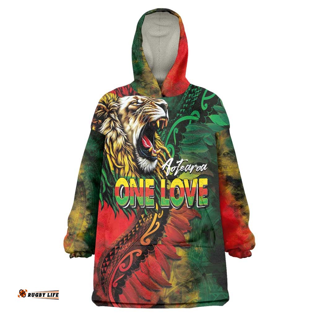 Aotearoa One Love Wearable Blanket Hoodie Reggae Lion with Kakahu Huruhuru LT03