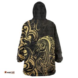 Gold And Black Aoteara Horse Racing Wearable Blanket Hoodie NZ Maori Pattern LT14
