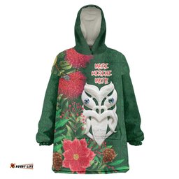 Maori Wheku Meri Kirihimete Personalised Wearable Blanket Hoodie All Green Indigenous Maori Motif LT9