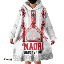 Toitu Te Tiriti Waitangi Wearable Blanket Hoodie White Wharenui House LT9