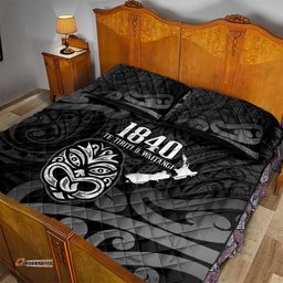 New Zealand 1840 Waitangi Day Quilt Bed Set Aotearoa Haka Mask - Black Version LT14