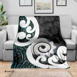 Aotearoa Koru Blanket Cyan Maori Paua Shell Mix Silver Fern LT14