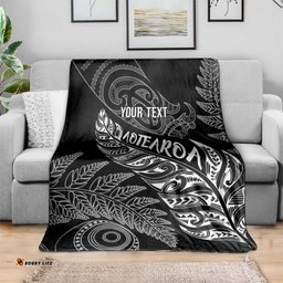 Aotearoa Personalized Lawn Bowls Maori Blanket New Zealand Black Tribal Silver Fern LT7