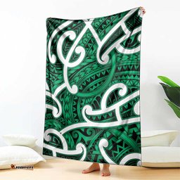 Aotearoa Maori Kowhaiwhai Blanket Kakariki Puhoro and Patiki LT9