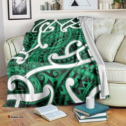 Aotearoa Maori Kowhaiwhai Blanket Kakariki Puhoro and Patiki LT9