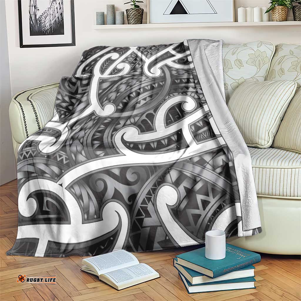 Aotearoa Maori Kowhaiwhai Blanket Kiwikiwi Puhoro and Patiki LT9