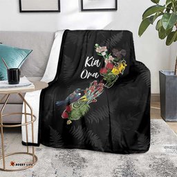 Kia Ora New Zealand Floral Blanket Black LT7