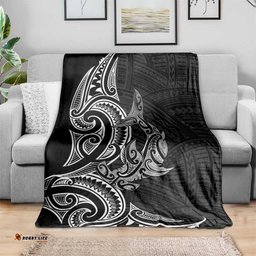 New Zealand Hammerhead Shark Blanket Maori Haehae Mangopare Black LT14