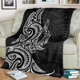 New Zealand Hammerhead Shark Blanket Maori Haehae Mangopare Black LT14