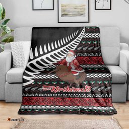 New Zealand Kiwi Santa Christmas Blanket He Wairua Kirihimete LT9