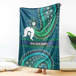 Torres Strait Islands Blanket Dhari Emblem Vibrant Teal Indigenous TS04