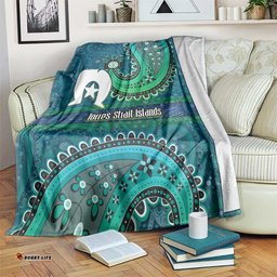 Torres Strait Islands Blanket Dhari Emblem Vibrant Teal Indigenous TS04