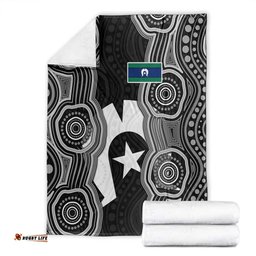Torres Strait Islander Blanket Flag Feather Headdress Indigenous Dotwork Tribal Art TS04