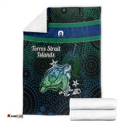 Torres Strait Islands Sea Turtle and Dhari Blanket Oceanic Indigenous Dotwork Tribal Illustration TS04