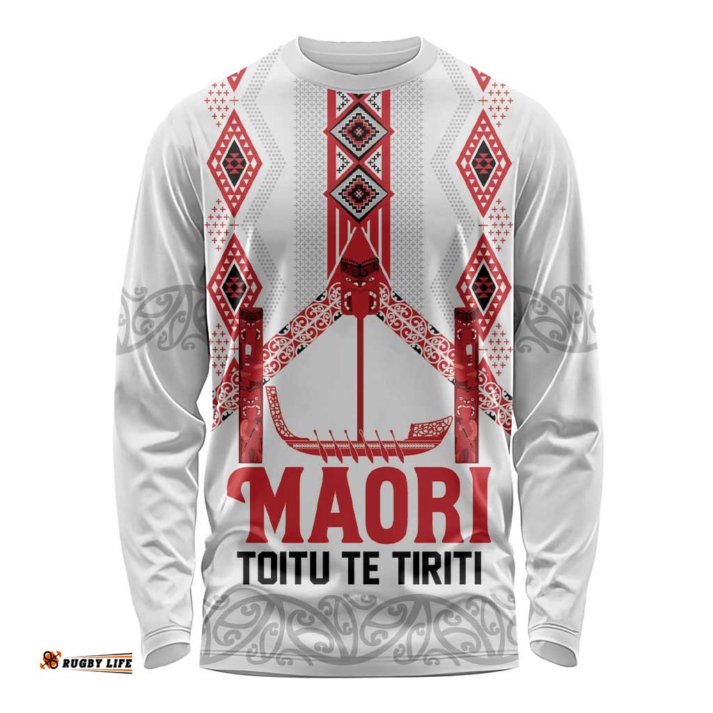 Toitu Te Tiriti Waitangi Long Sleeve Shirt White Wharenui House LT9
