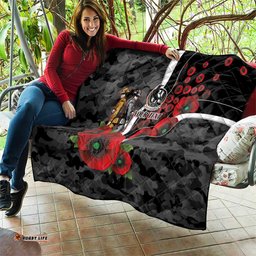 Collingwood Magpies ANZAC Personalised Quilt Lest We Forget Poppy Camo LT9